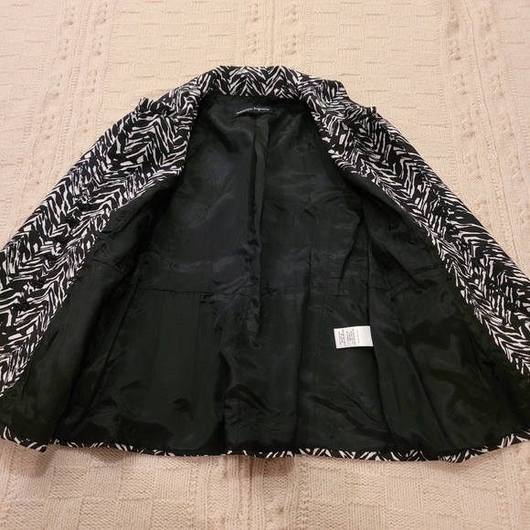 Nanette Lepore Dress Coat Black and White design 0 - Picture 7 of 11